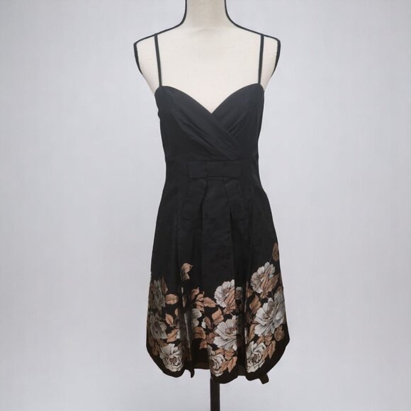 Black floral cocktail dress - Picture 2 of 8